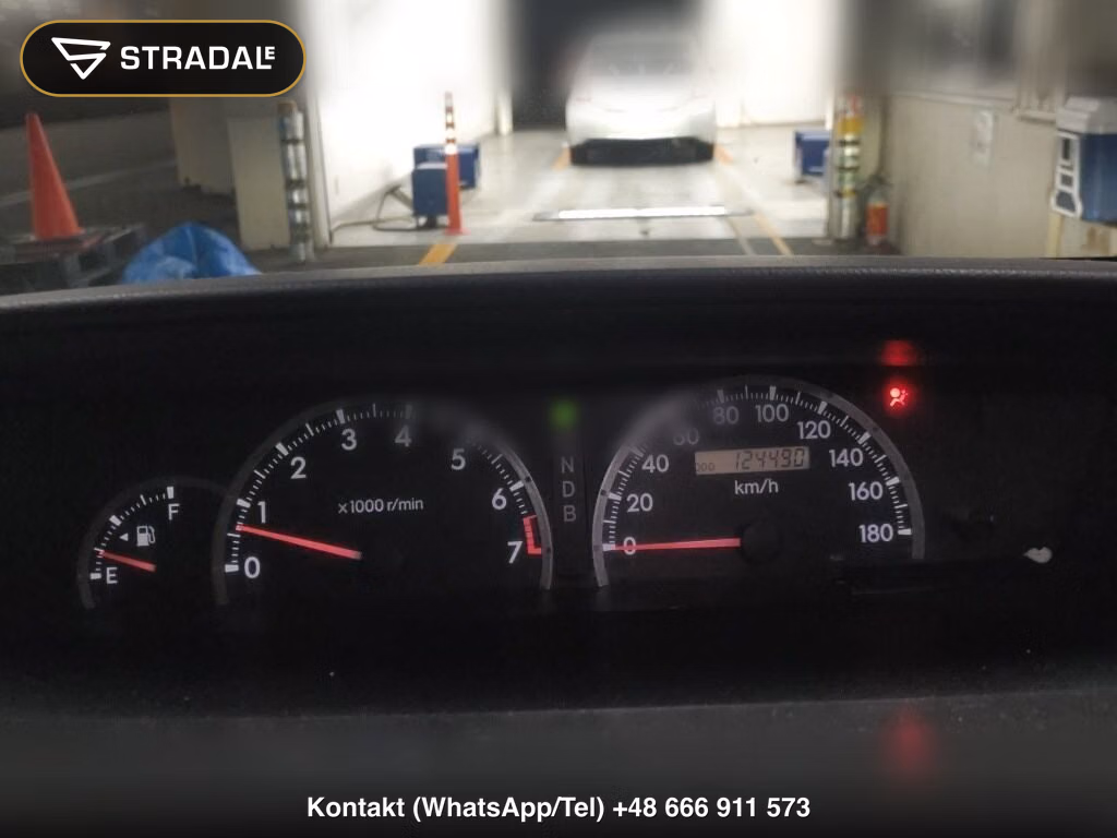 TOYOTA NOAH X, miniaturka 7