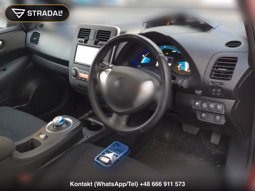 NISSAN LEAF S (30KWH), miniaturka 4