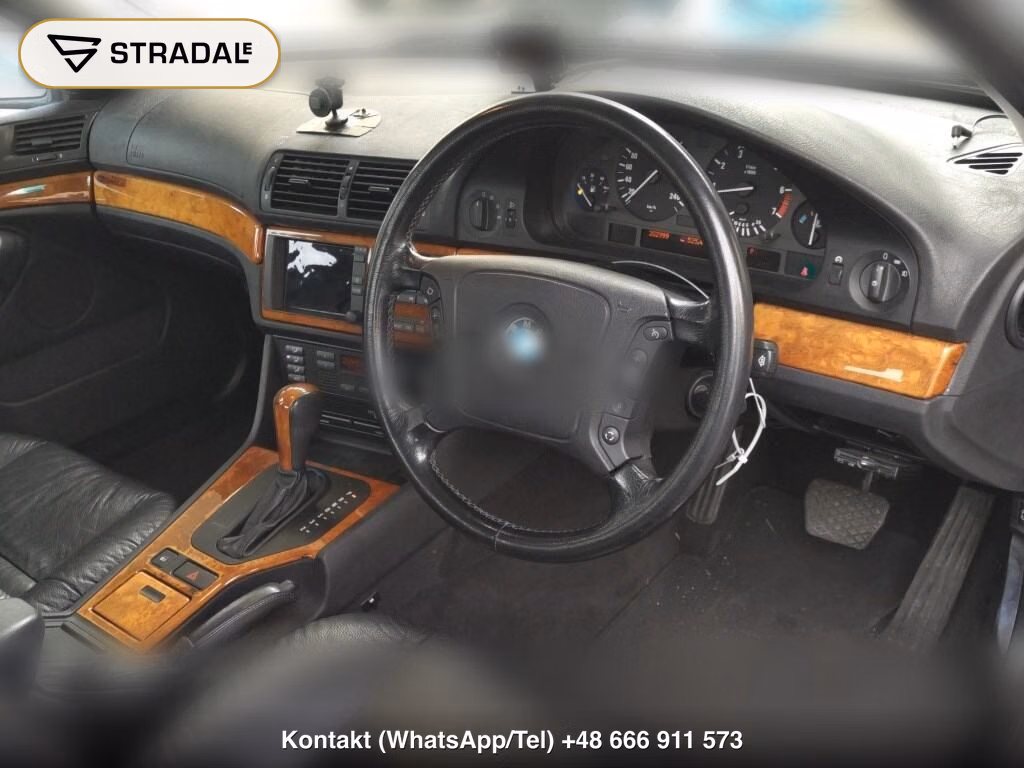 BMW 5 SERIES 4D 528I, miniaturka 3