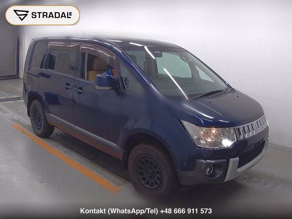 MITSUBISHI DELICA D:5 4WD G POWER PACKAGE 2011, aukcja z Japonii, zdjęcie 1