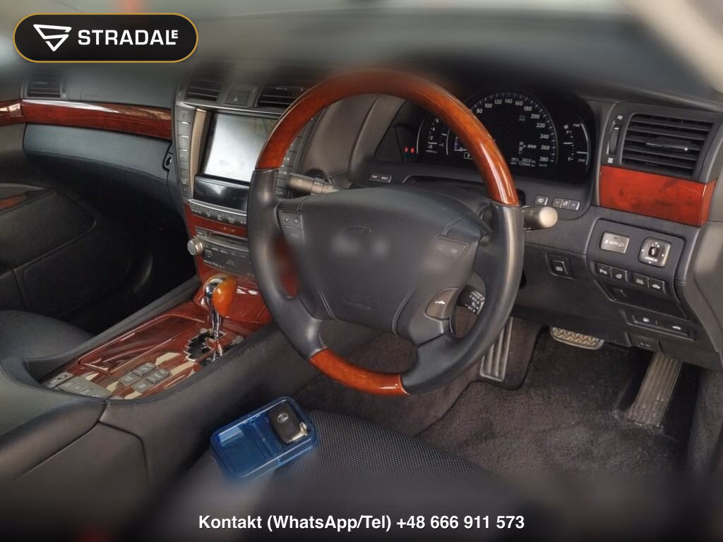 LEXUS LS 4WD LS600HL VERSION UZ, miniaturka 4