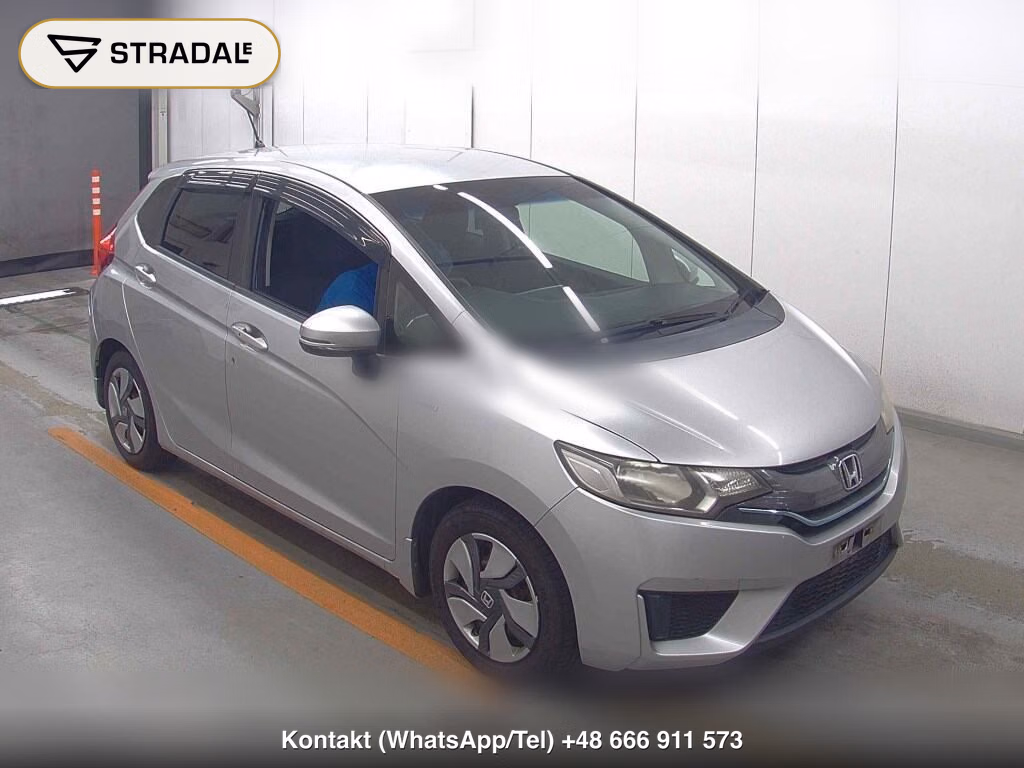 HONDA FIT HYBRID F PACKAGE 2015, aukcja z Japonii, zdjęcie 1