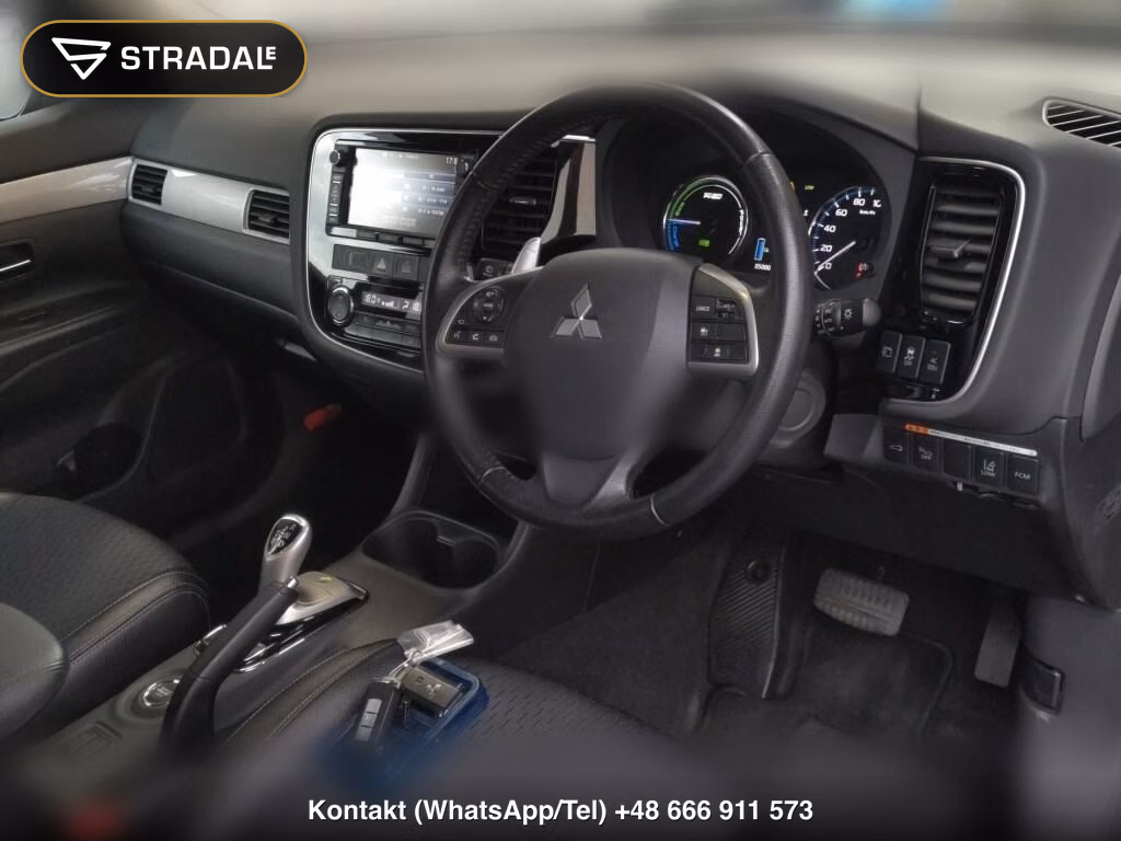 MITSUBISHI OUTLANDER PHEV 4WD SPORT STYLE EDITION, miniaturka 4