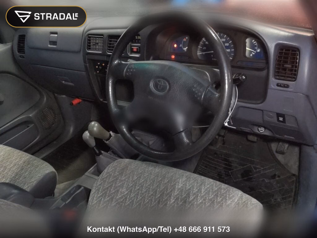 TOYOTA HILUX 4D 4WD W CAB DX, miniaturka 4