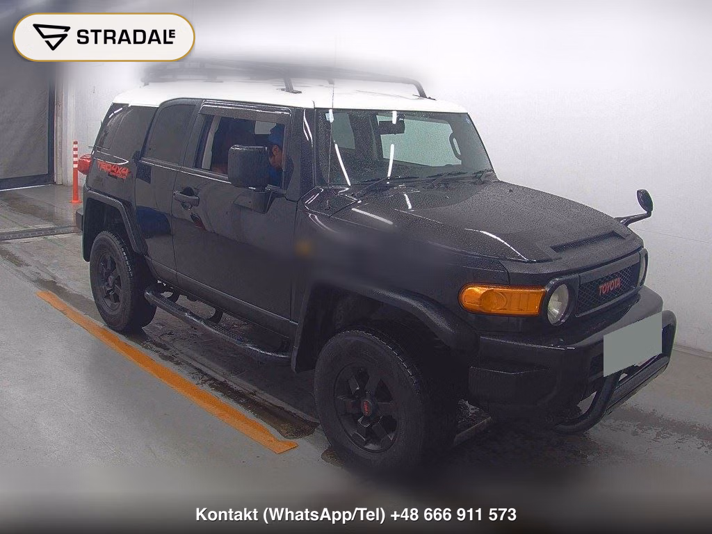 TOYOTA FJ CRUISER 4WD BASE GRADE 2011, aukcja z Japonii, zdjęcie 1