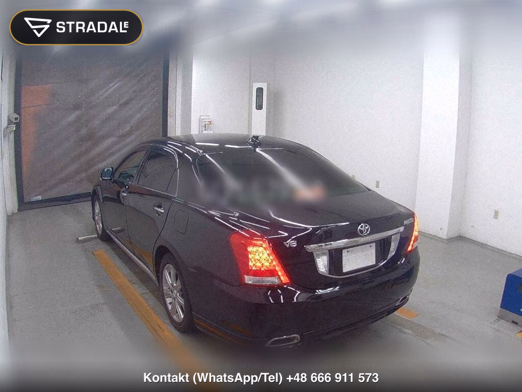 TOYOTA CROWN MAJESTA 4D G TYPE F PACKAGE, miniaturka 3