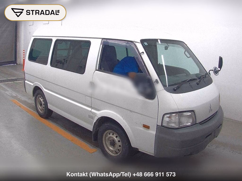 MITSUBISHI DELICA VAN 4D 4WD DX, miniaturka 2