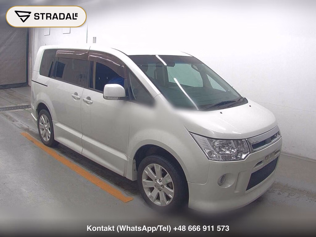 MITSUBISHI DELICA D:5 4WD G POWER PACKAGE 2007, aukcja z Japonii, zdjęcie 1