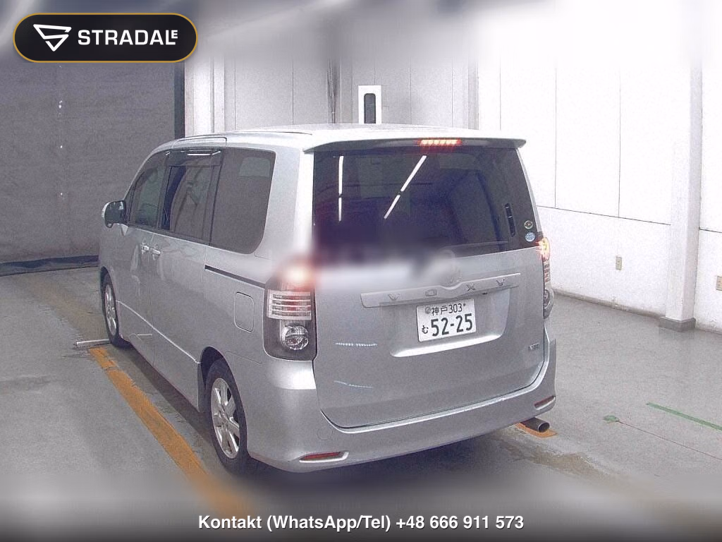 TOYOTA VOXY ZS, miniaturka 3