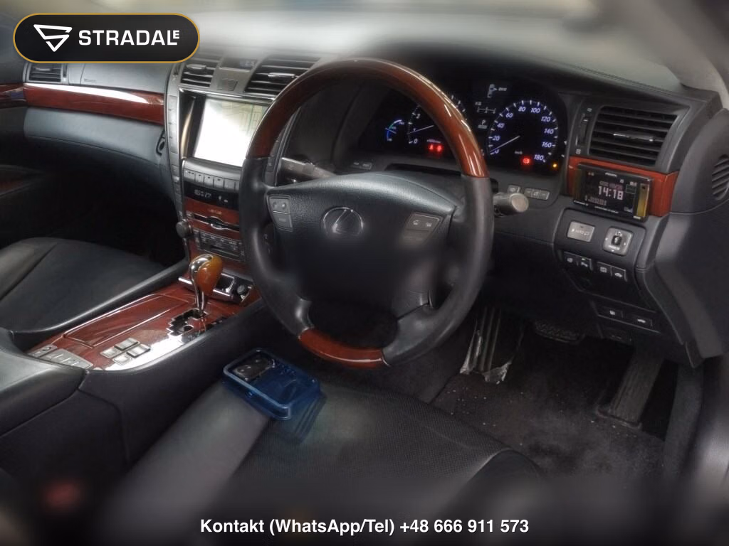 LEXUS LS 4WD LS600HL, miniaturka 4