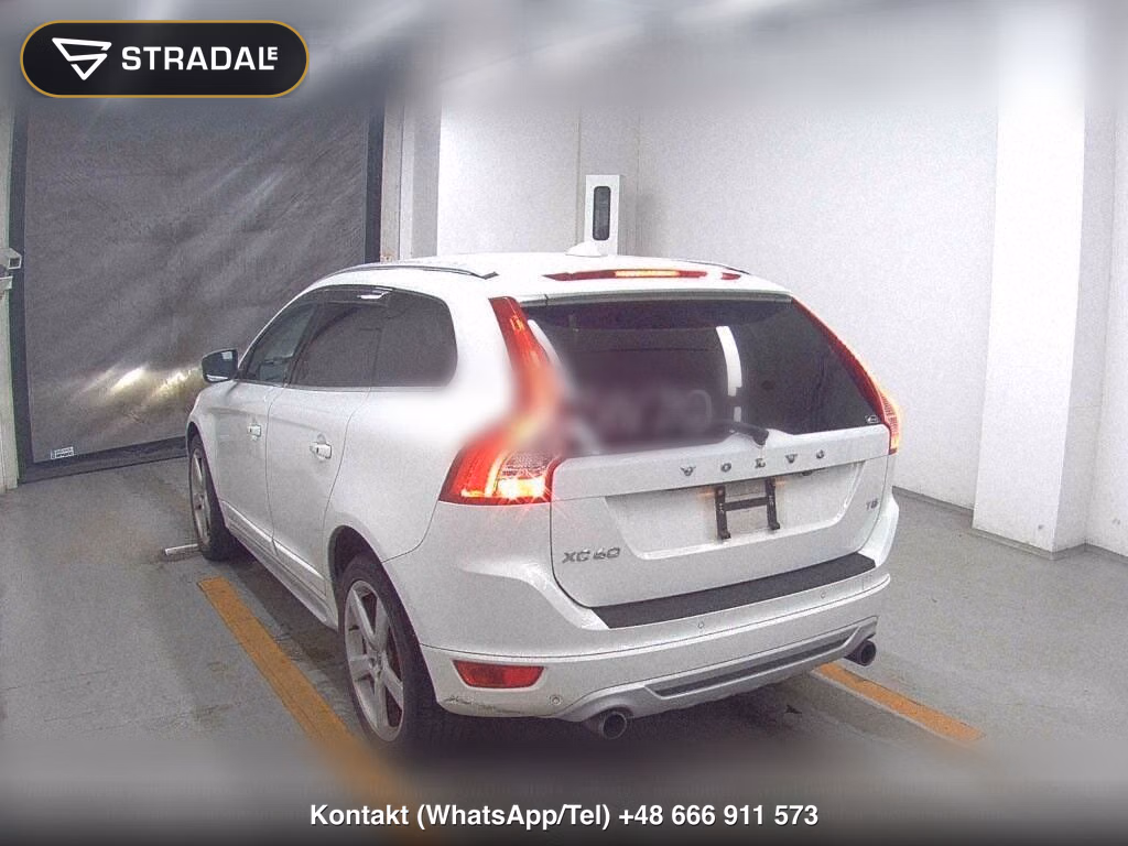 VOLVO XC60 T5 R-DESIGN, miniaturka 3