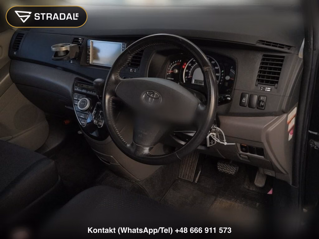 TOYOTA ISIS PLATANA, miniaturka 4