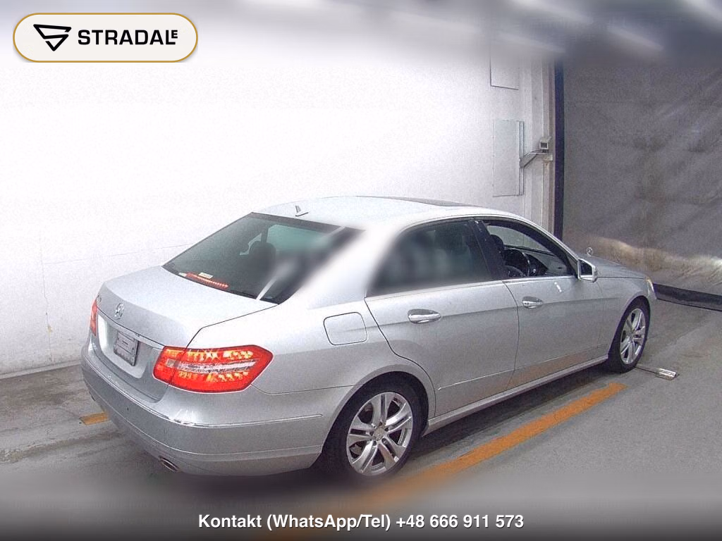 MERCEDES BENZ E-CLASS 4D, miniaturka 6