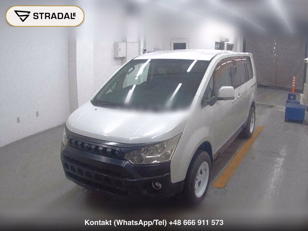 MITSUBISHI DELICA D:5 4WD G NAVI PACKAGE, miniaturka 4