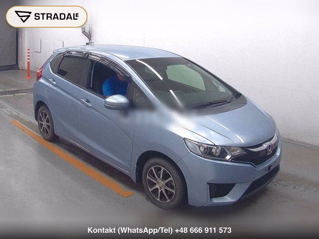 HONDA FIT HYBRID F PACKAGE 2016, aukcja z Japonii, zdjęcie 1