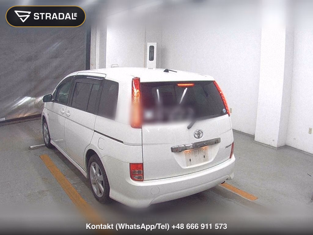 TOYOTA ISIS PLATANA, miniaturka 3