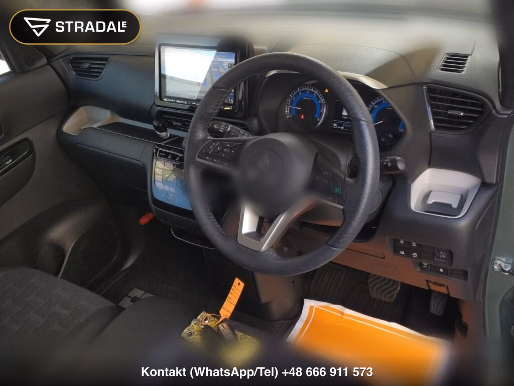 MITSUBISHI DELICA MINI 4WD T PREMIUM, miniaturka 4