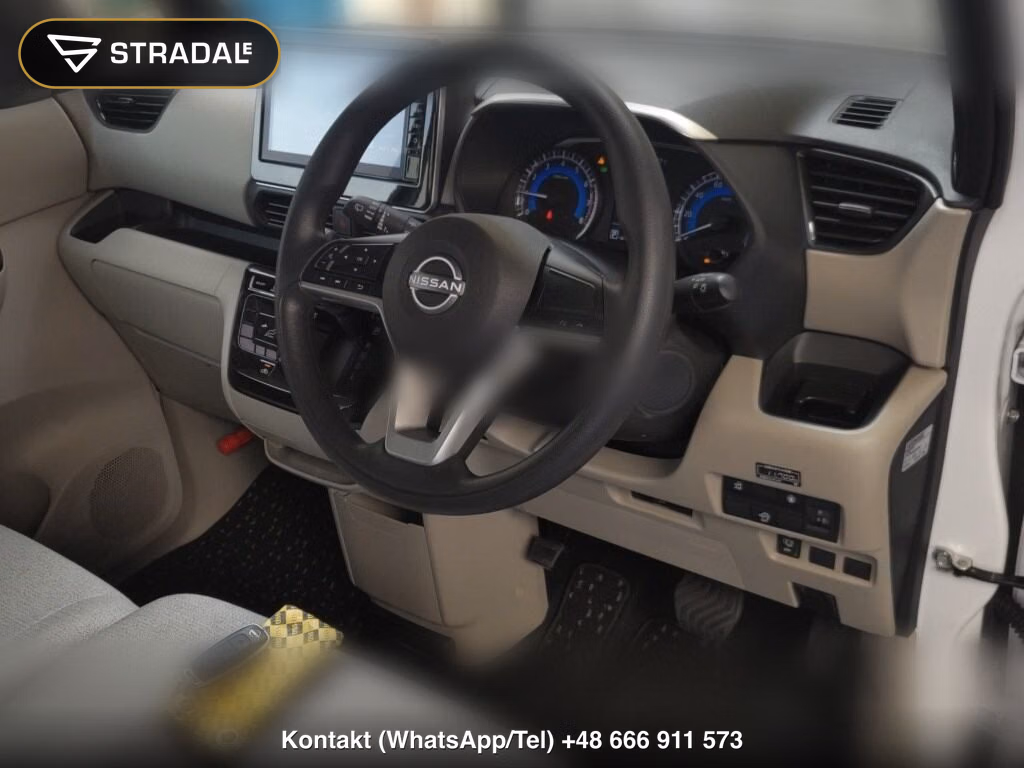 NISSAN ROOX X, miniaturka 4