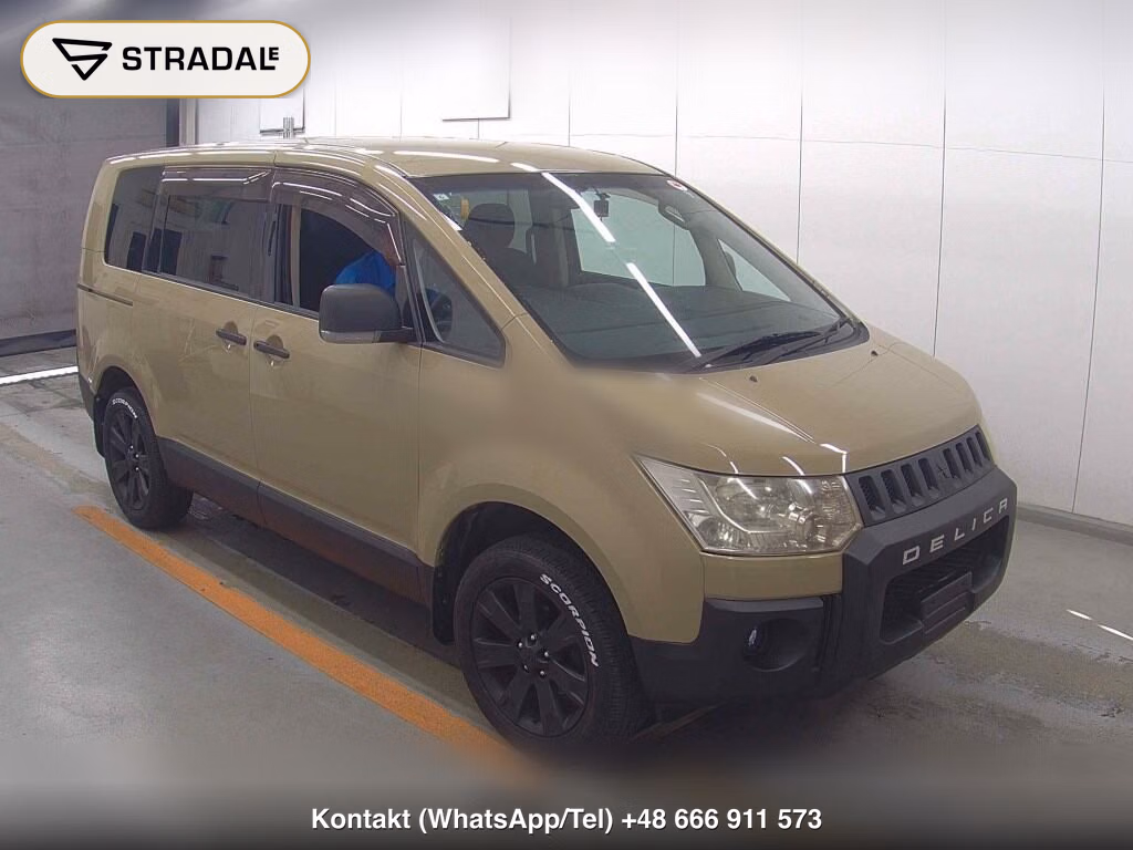MITSUBISHI DELICA D:5 4WD 2011, aukcja z Japonii, zdjęcie 1