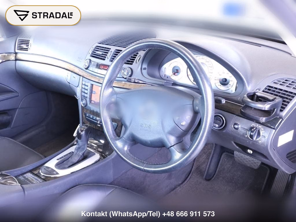 MERCEDES BENZ E-CLASS 4D E55 AMG, miniaturka 4