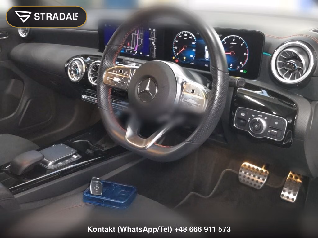 MERCEDES BENZ CLA-CLASS SHOOTING BRAKE CLA200D SHOOTING BRAKE AMG LINE, miniaturka 4