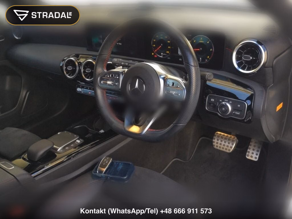 MERCEDES BENZ A-CLASS A200D AMG LINE, miniaturka 4