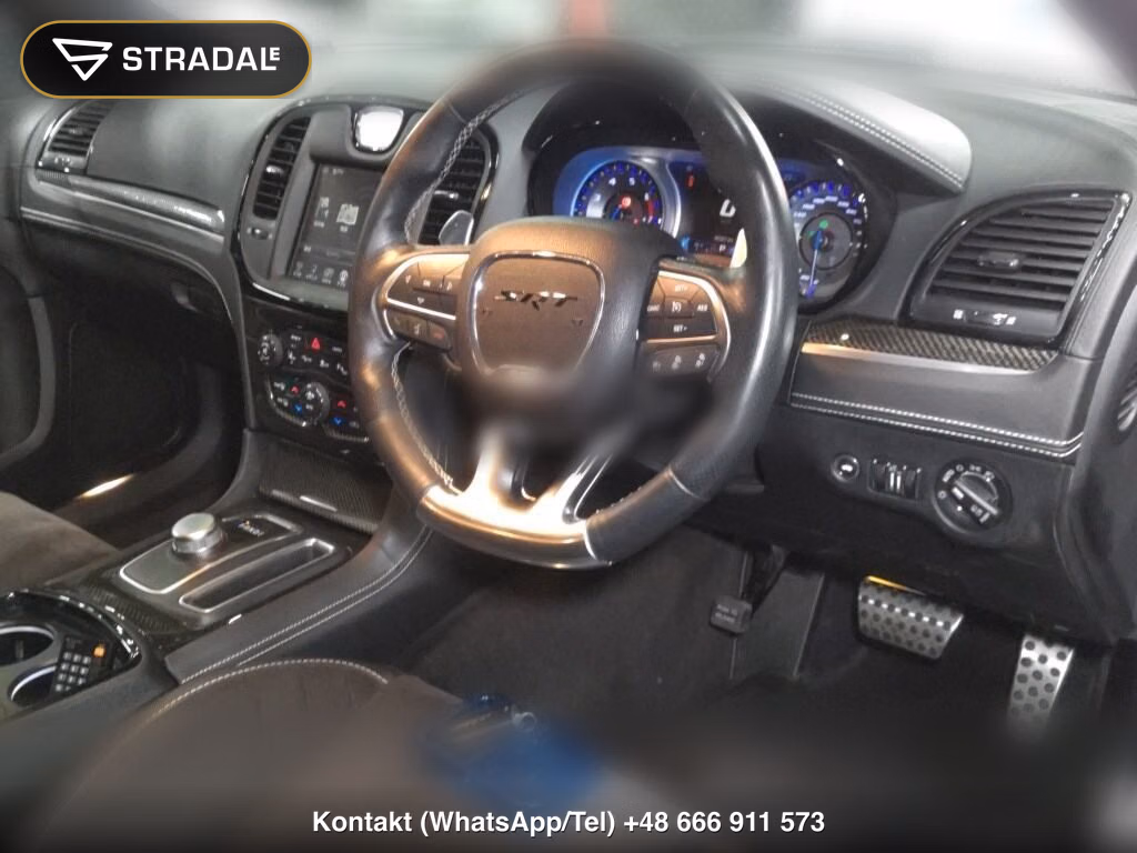 CHRYSLER 300 SRT8, miniaturka 4