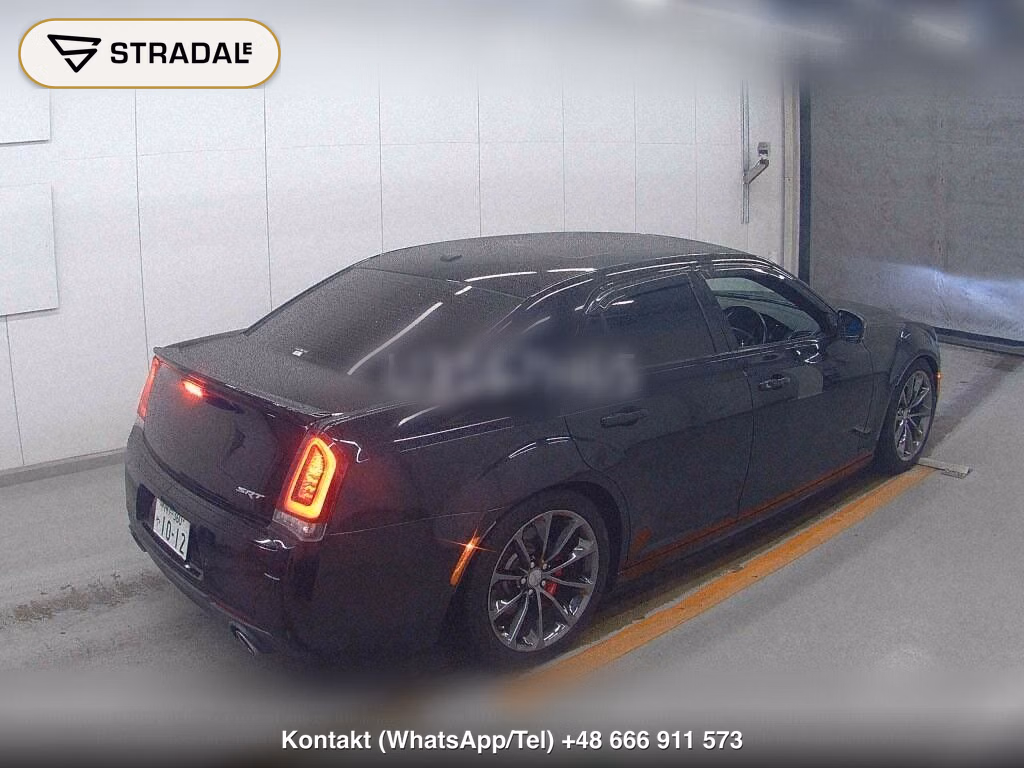 CHRYSLER 300 SRT8, miniaturka 6