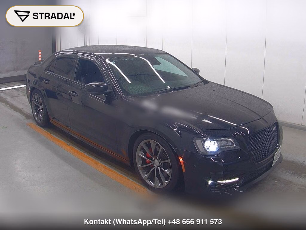 CHRYSLER 300 SRT8 2017, aukcja z Japonii, zdjęcie 1
