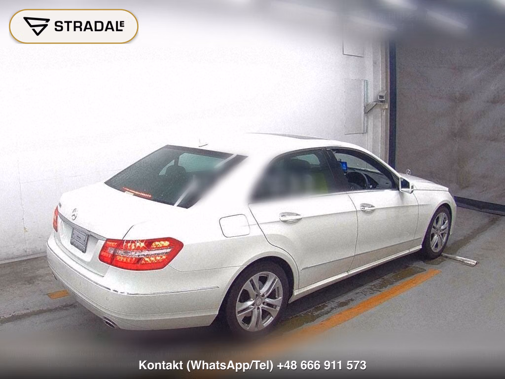 MERCEDES BENZ E-CLASS 4D E300 AVANTGARDE, miniaturka 6