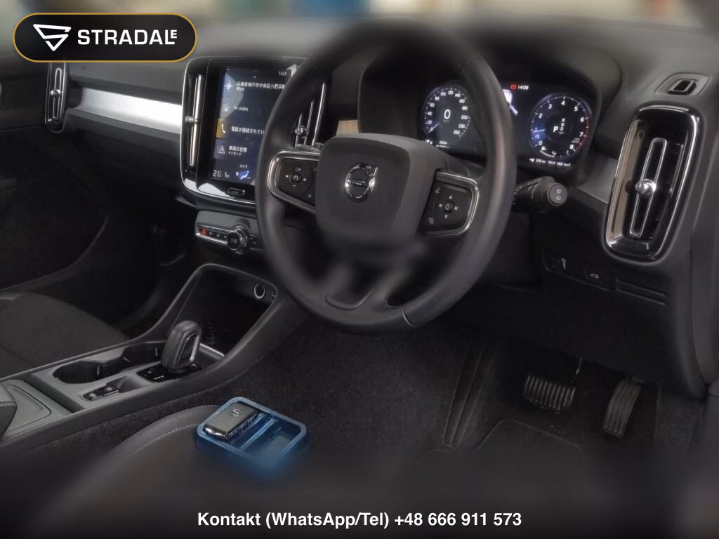 VOLVO XC40 T4 MOMENTUM, miniaturka 4