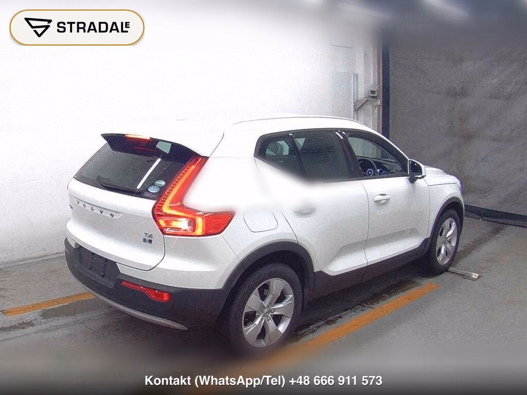 VOLVO XC40 T4 MOMENTUM, miniaturka 6