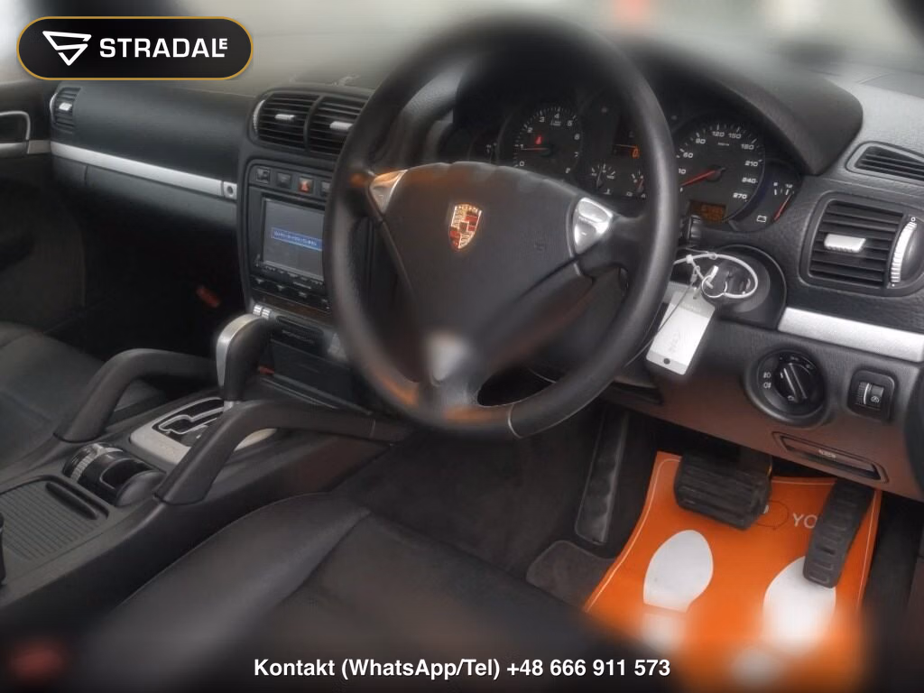 PORSCHE CAYENNE 4WD BASE GRADE, miniaturka 4