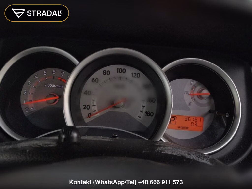 NISSAN TIIDA 15M, miniaturka 7