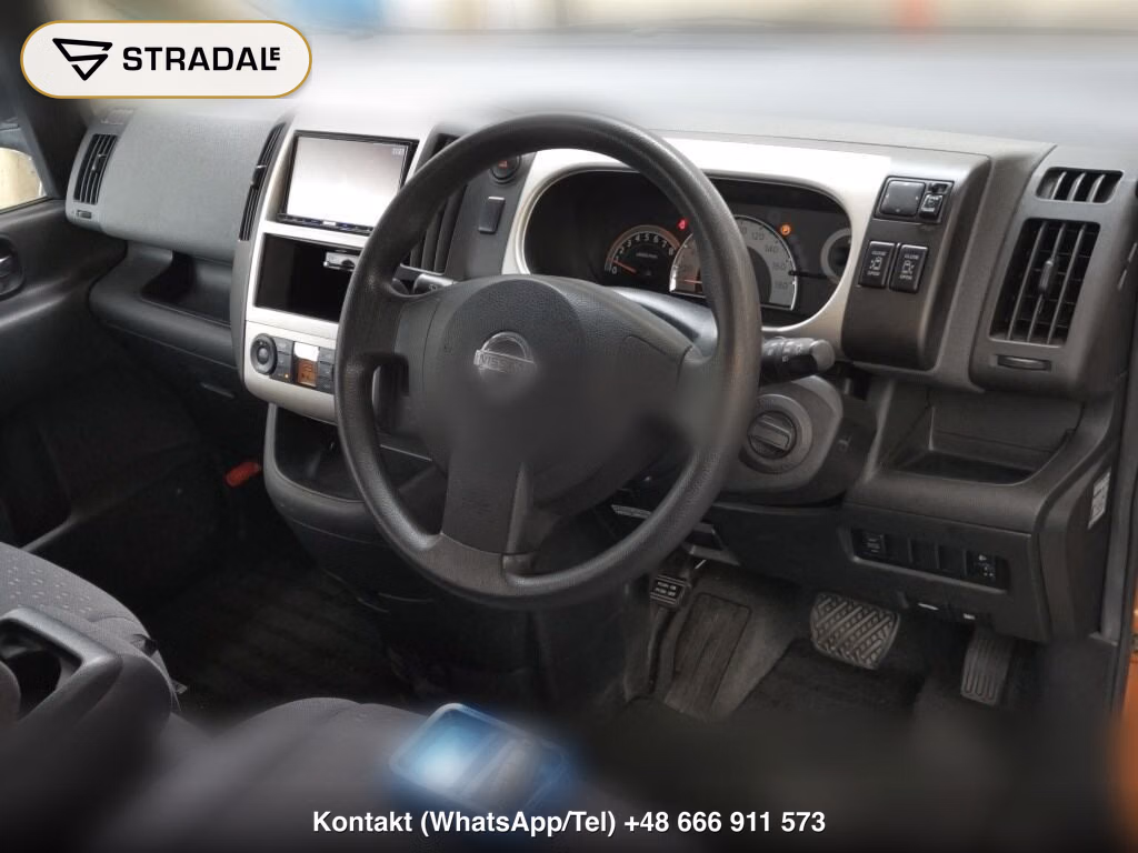 NISSAN SERENA 5D 20RS, miniaturka 4