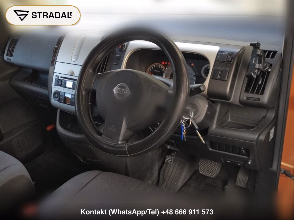 NISSAN SERENA 5D 20S, miniaturka 4