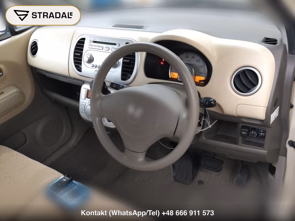 NISSAN MOCO E, miniaturka 4