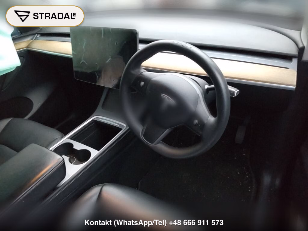 TESLA MODEL Y RWD, miniaturka 4