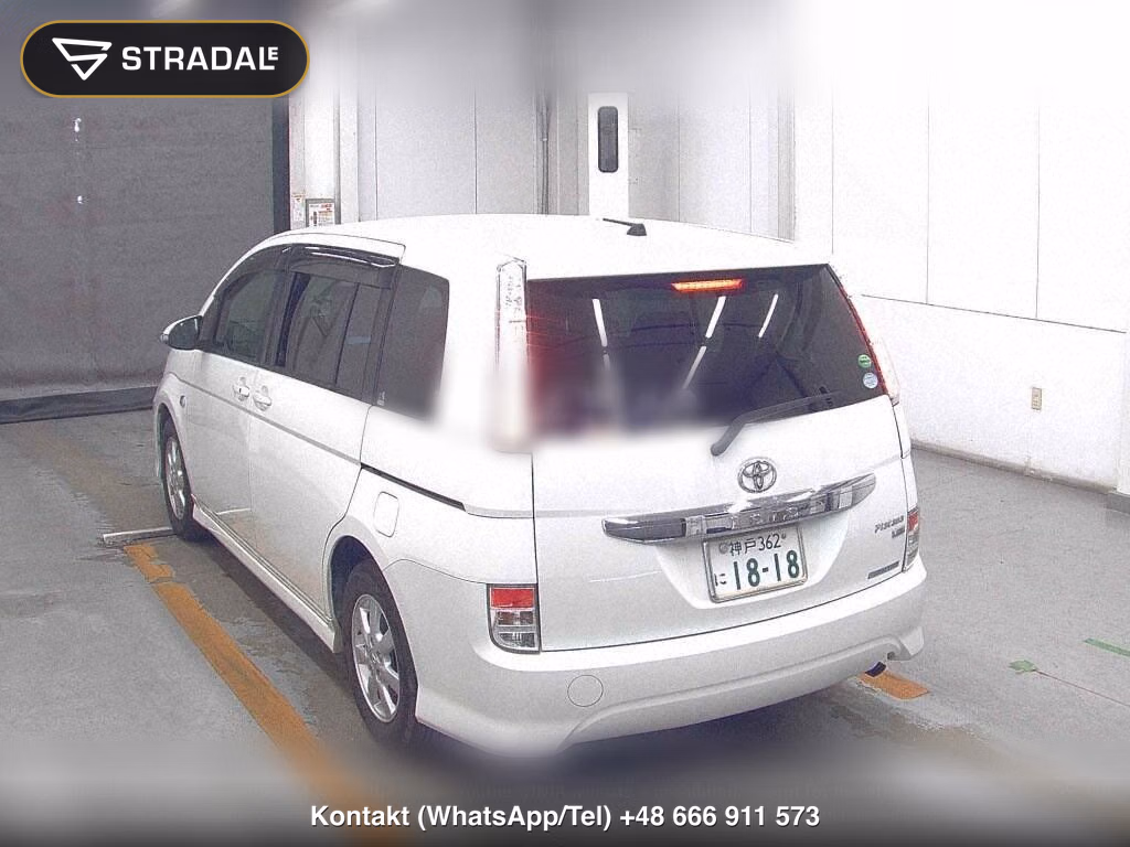 TOYOTA ISIS PLATANA, miniaturka 3