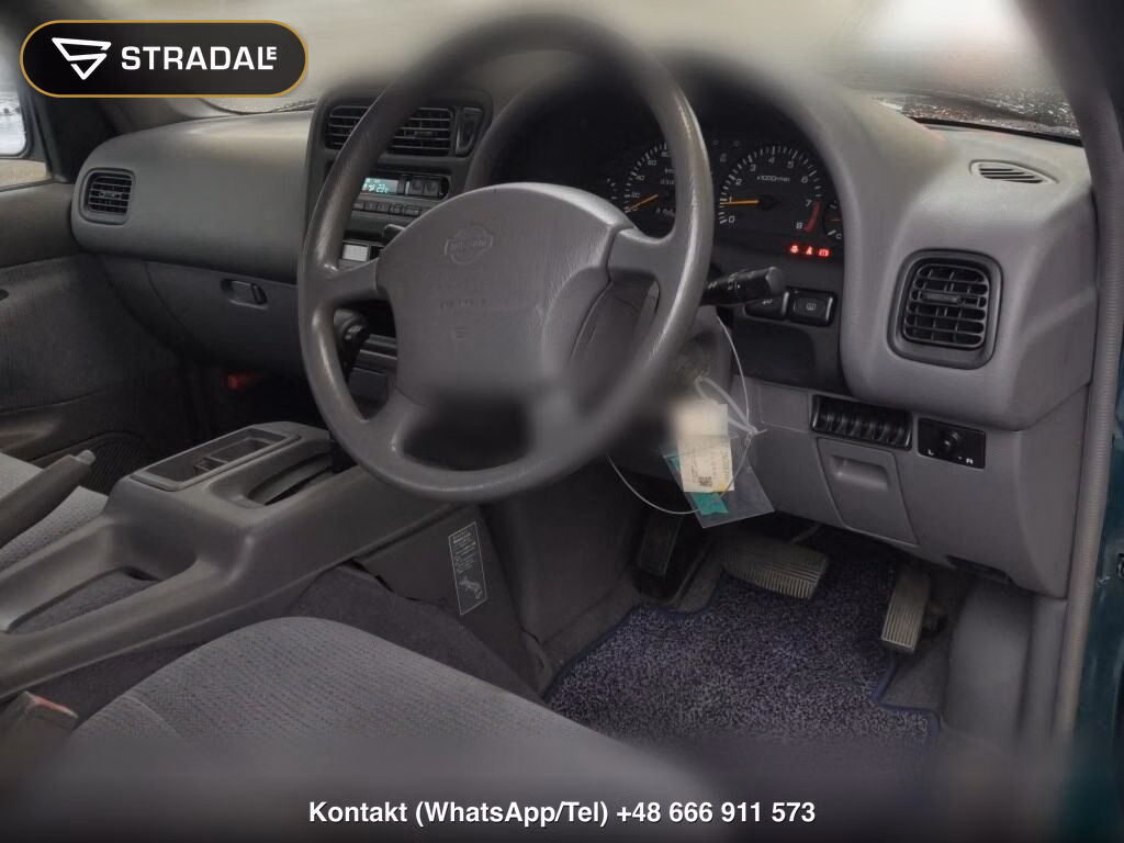 NISSAN SERENA 4D, miniaturka 4