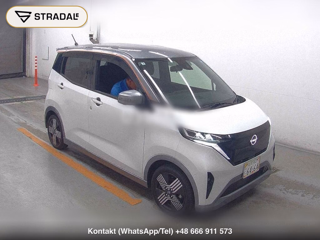 NISSAN SAKURA G, miniaturka 2