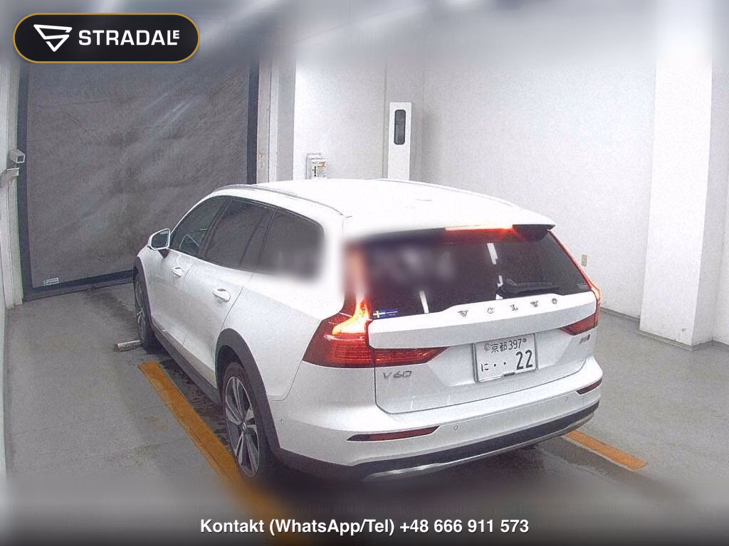 VOLVO V60 4WD CROSS COUNTRY ULTIMATE B5 AWD, miniaturka 3