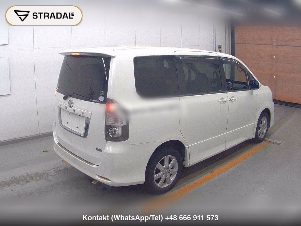 TOYOTA VOXY 4WD ZS, miniaturka 6
