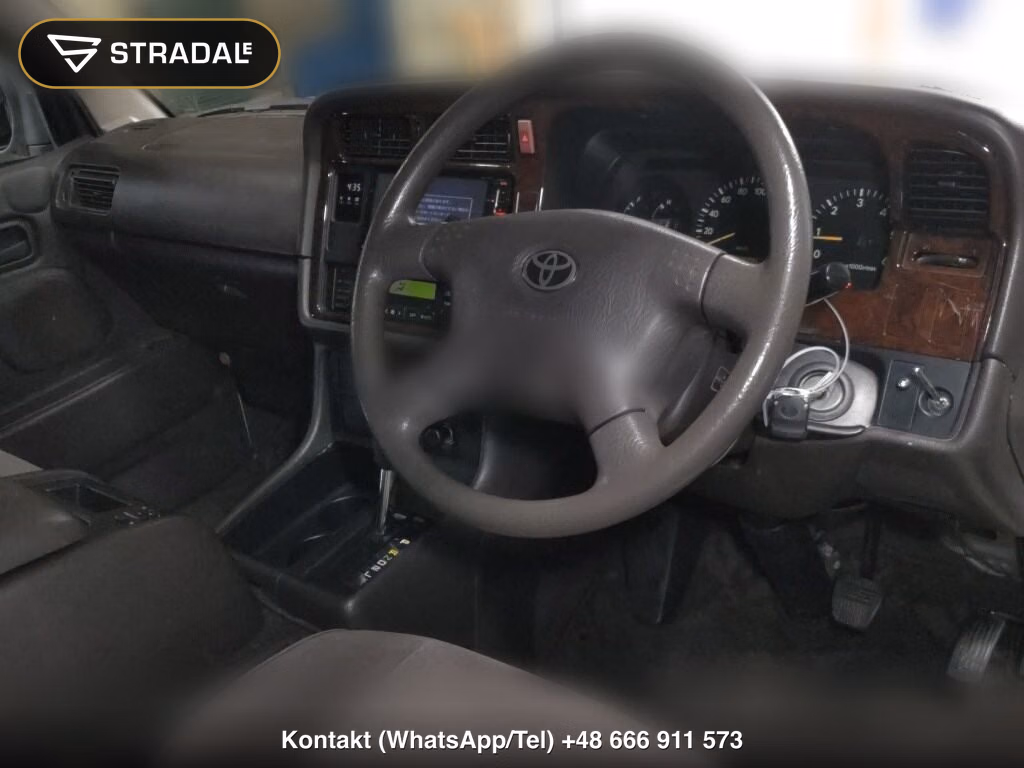 TOYOTA HIACE WAGON 4D LIVING SALOON EX, miniaturka 4