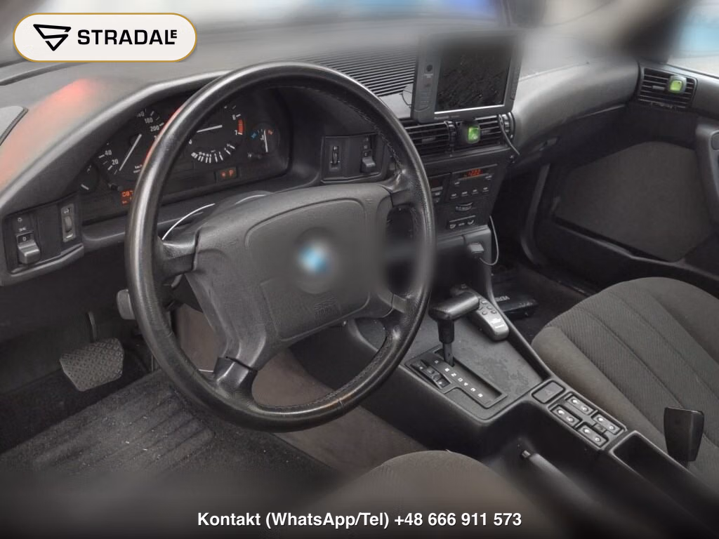BMW 5 SERIES 4D, miniaturka 3
