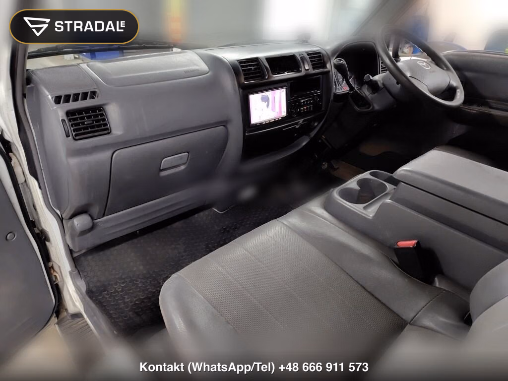 MAZDA BONGO VAN 5D DX, miniaturka 4