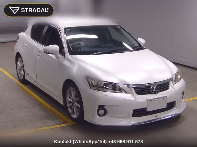 LEXUS CT CT200H VERSION L 2011, samochód z aukcji Japonii