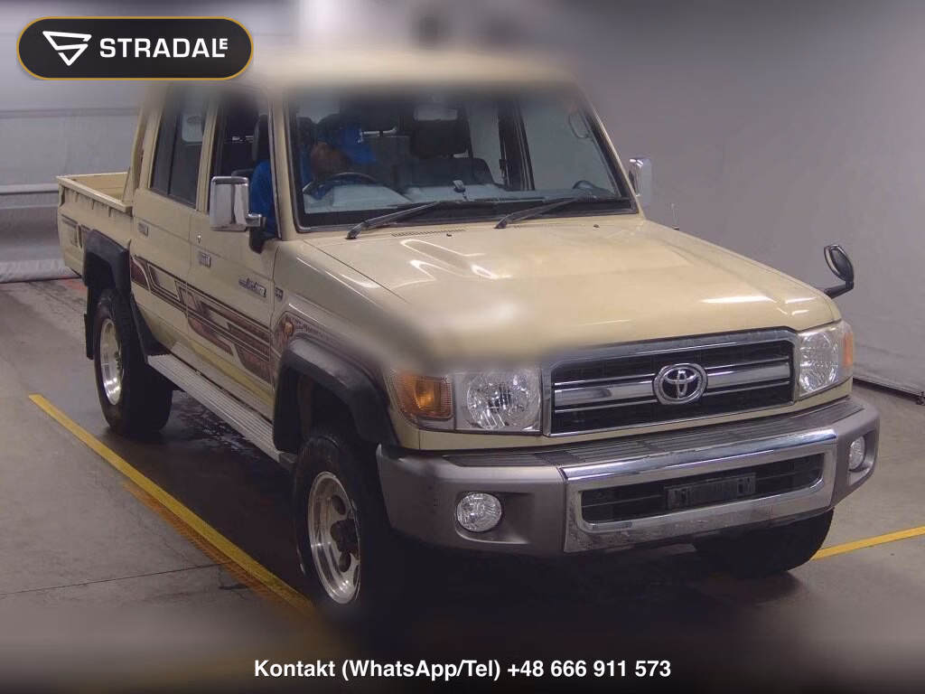 TOYOTA LAND CRUISER 70 4D 4WD PICK UP 2014, aukcja z Japonii, zdjęcie 1