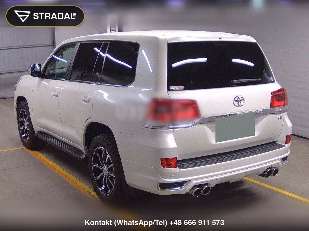 TOYOTA LAND CRUISER 4WD AX, miniaturka 3