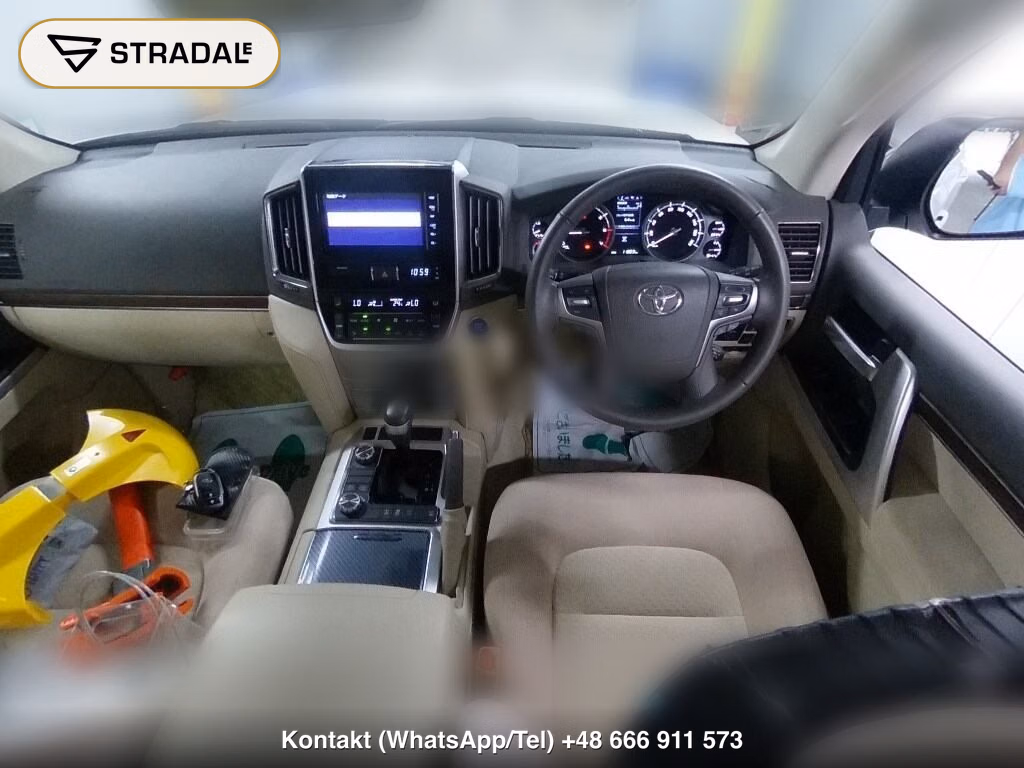 TOYOTA LAND CRUISER 4WD AX, miniaturka 4